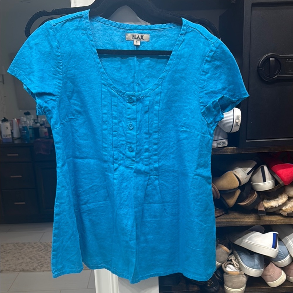 Flax Blue Short Sleeve Blouse with Buttoned V-Neck